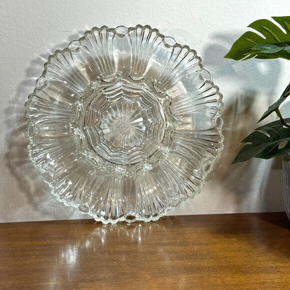 Vintage Clear Glass Scalloped Clamshell Oyster Deviled Egg Dish 10" - Picture 1 of 5